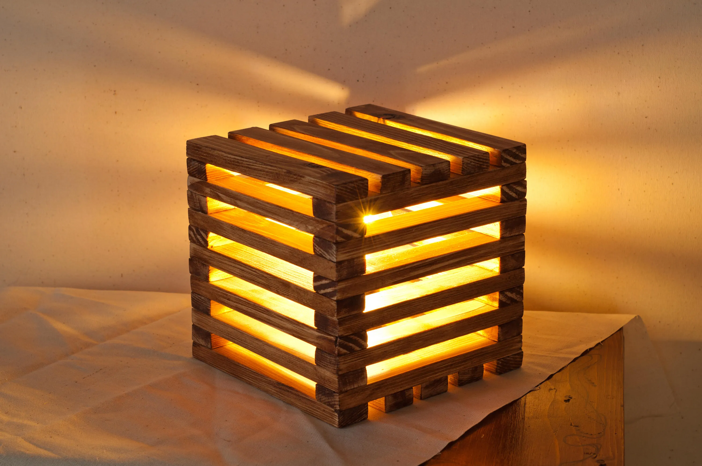 Box Lamp 1